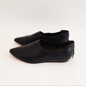 Vince Noel Flat Cap Toe Bootie